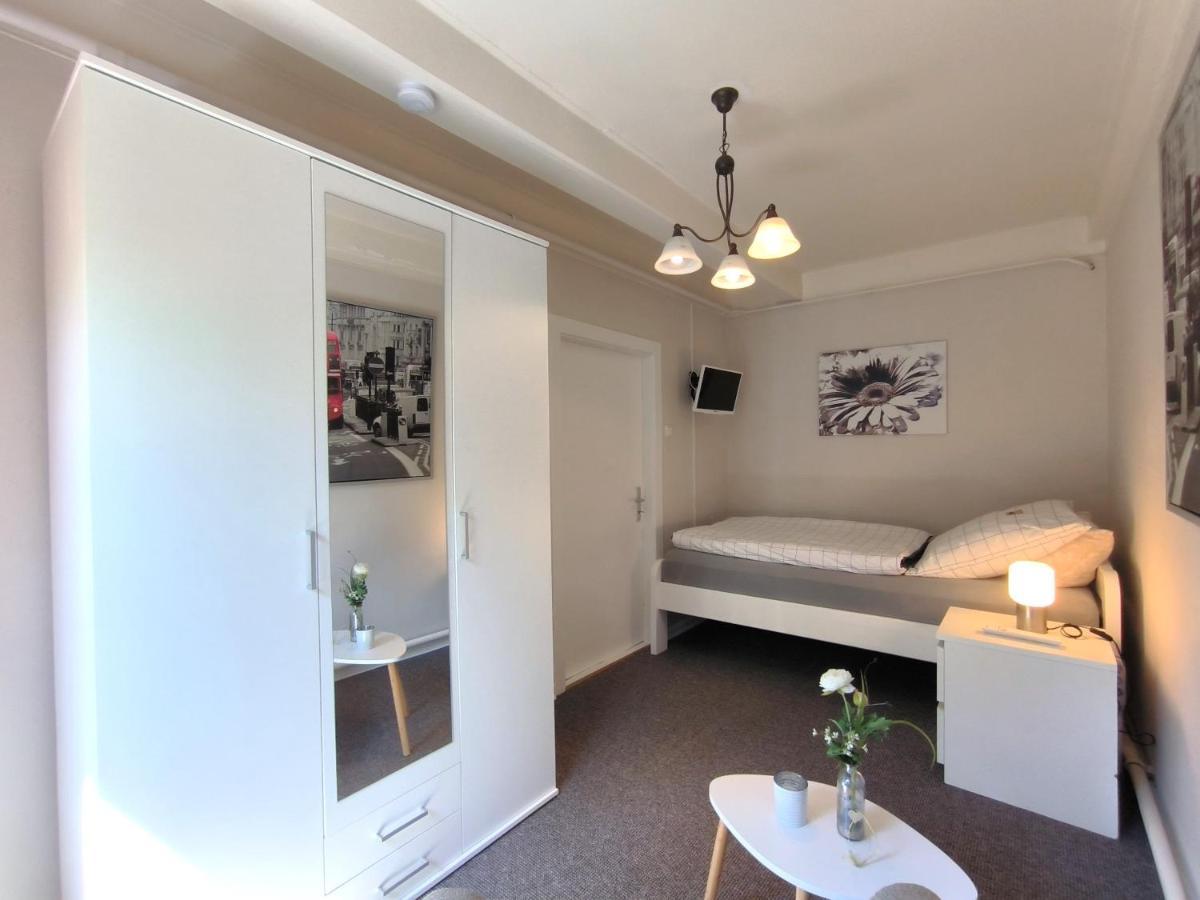 Ferienwohnung Zwischen Den Meeren - Schoene Und Gemuetliche Fewo Mit Garten Dorpstedt Екстер'єр фото