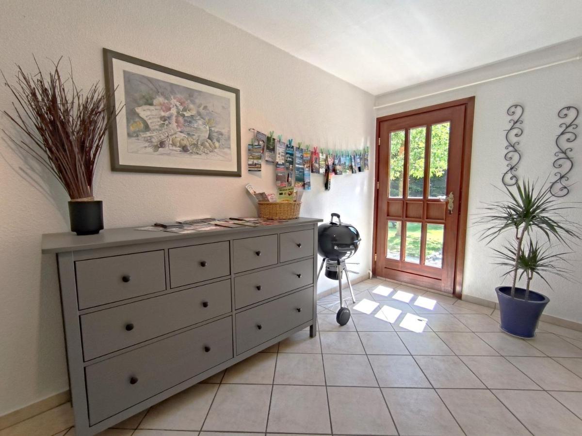 Ferienwohnung Zwischen Den Meeren - Schoene Und Gemuetliche Fewo Mit Garten Dorpstedt Екстер'єр фото