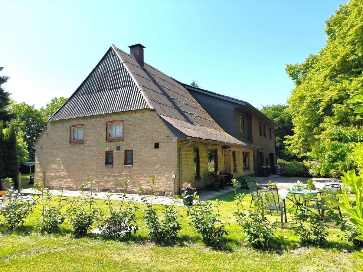 Ferienwohnung Zwischen Den Meeren - Schoene Und Gemuetliche Fewo Mit Garten Dorpstedt Екстер'єр фото